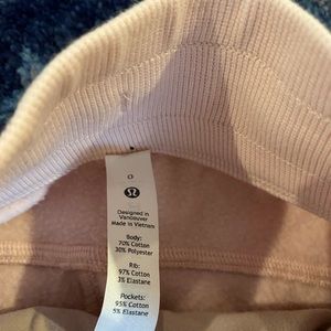 Lululemon joggers, pale pink size 0, like new